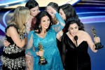period end of sentence documentary short, period end of sentence documentary download, indian based documentary period end of sentence wins oscar for best documentary short subject, Lunchbox