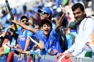 Indians Not Selling Their World Cup Final Tickets Despite Exit of Kohli's Men, Lord's May Witness a 'Sea of Blue' Indians Not Selling Their World Cup Final Tickets Despite Exit of Kohli's Men, Lord's May Witness a 'Sea of Blue'