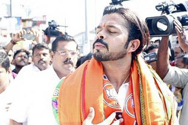 Fun tweets over Sreesanth’s campaign image in Kerala