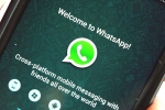 , , oops whatsapp will be unavailable from 2017, Blackberry q5