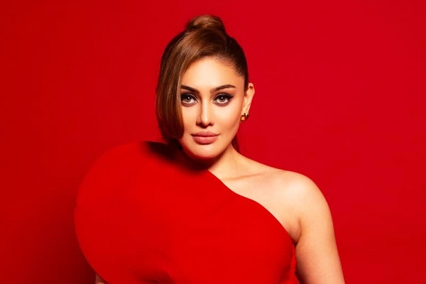 Kaanta Laga fame Shefali Jariwala dies at 42