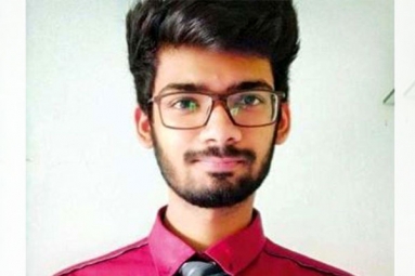Meet the 21-Year-Old Boy Who Bagged Rs 1.2 Crore Job Offer from Google UK Meet the 21-Year-Old Boy Who Bagged Rs 1.2 Crore Job Offer from Google UK
